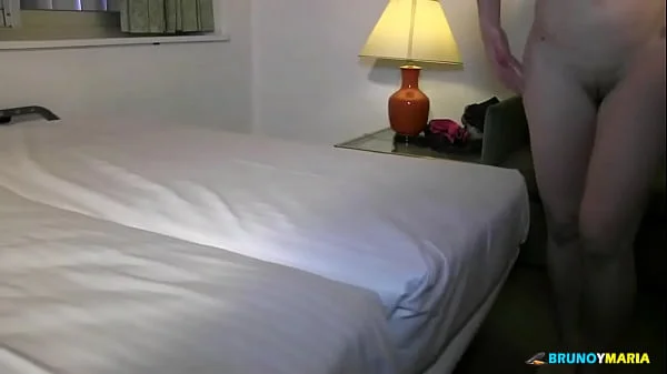 Sabía Que Esta Impresionante Mujer Mayor Iba a Disfrutar Conmigo