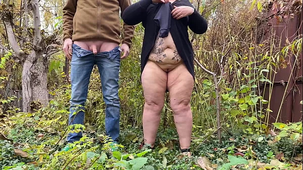 Amateur couple mutual pissing